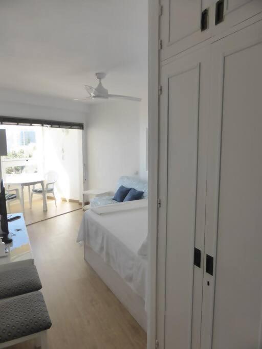 Estudio Nefeli Primera Linea Playa Amazing Views 베날마데나코스타 외부 사진