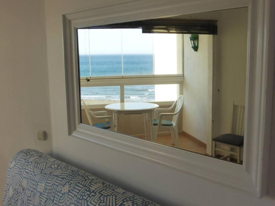 Estudio Nefeli Primera Linea Playa Amazing Views 베날마데나코스타 외부 사진